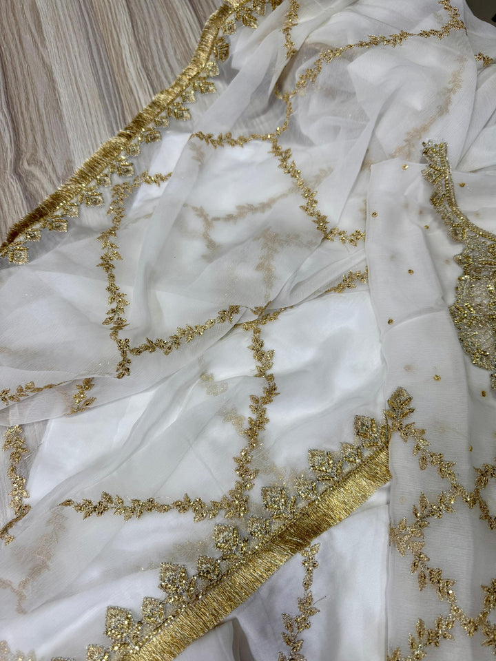 Mahawajahat Chiffon Bridal Suit-Aarasta