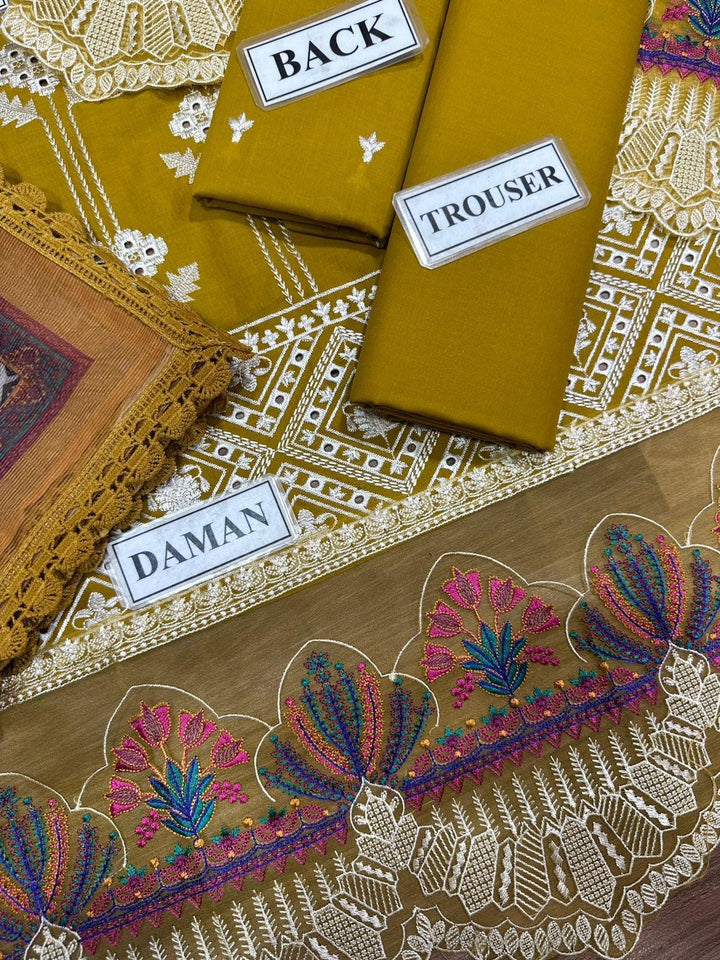 Zainab Chottani Cotton Suit-Aarasta