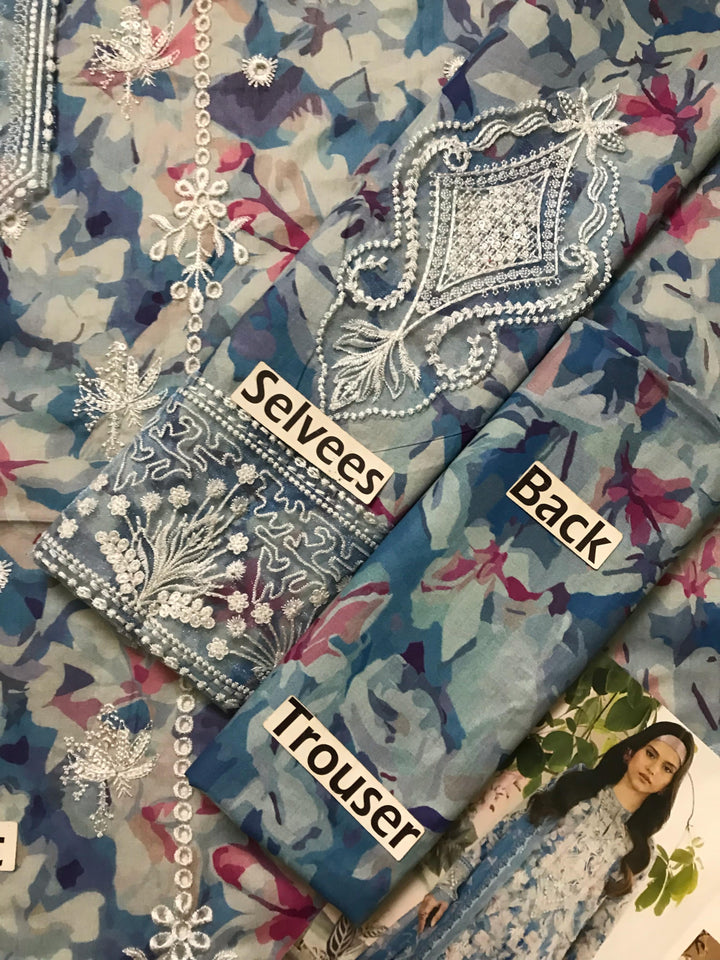 Afrozeh Lawn Suit-Aarasta