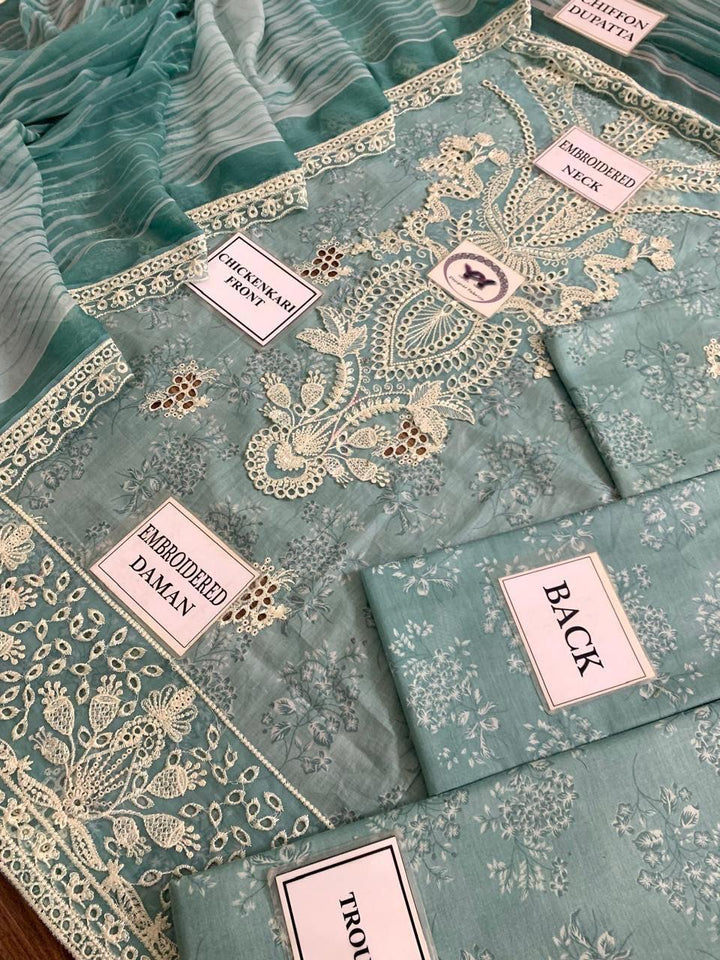 Afrozeh Lawn Suit-Aarasta