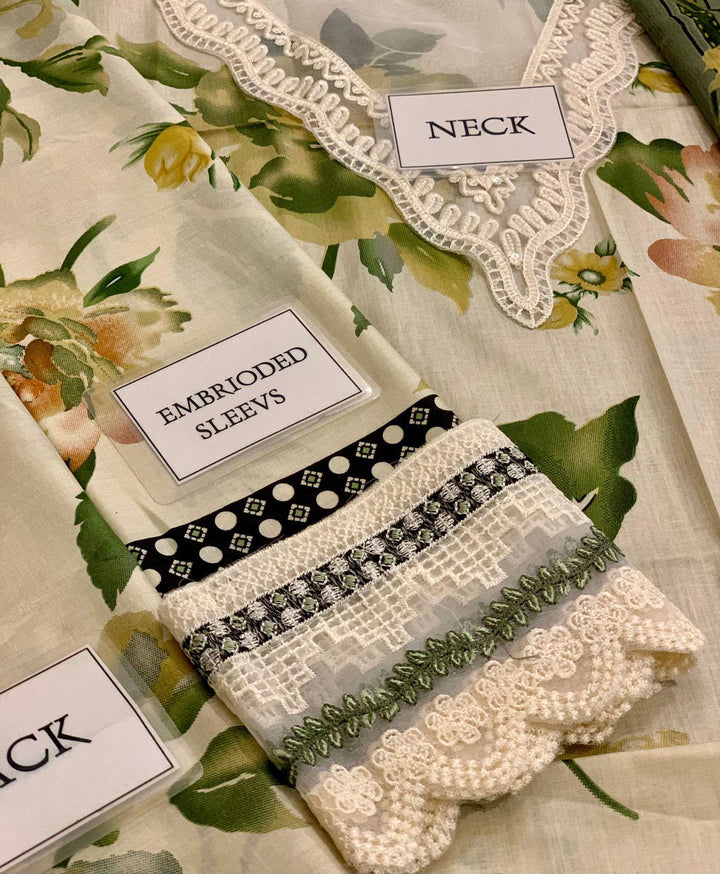 Baroque Lawn Suit-Aarasta