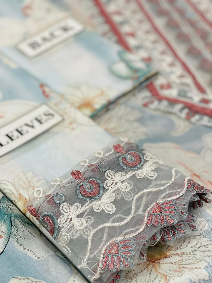 Baroque Lawn Suit-Aarasta