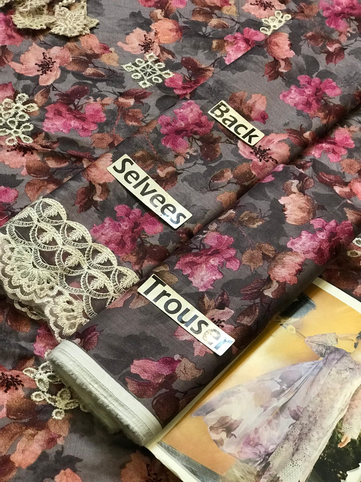 Baroque Lawn Suit-Aarasta