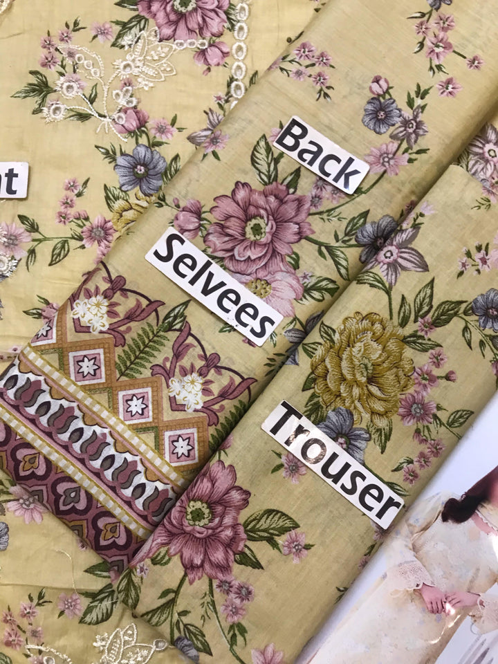 Baroque Lawn Suit-Aarasta