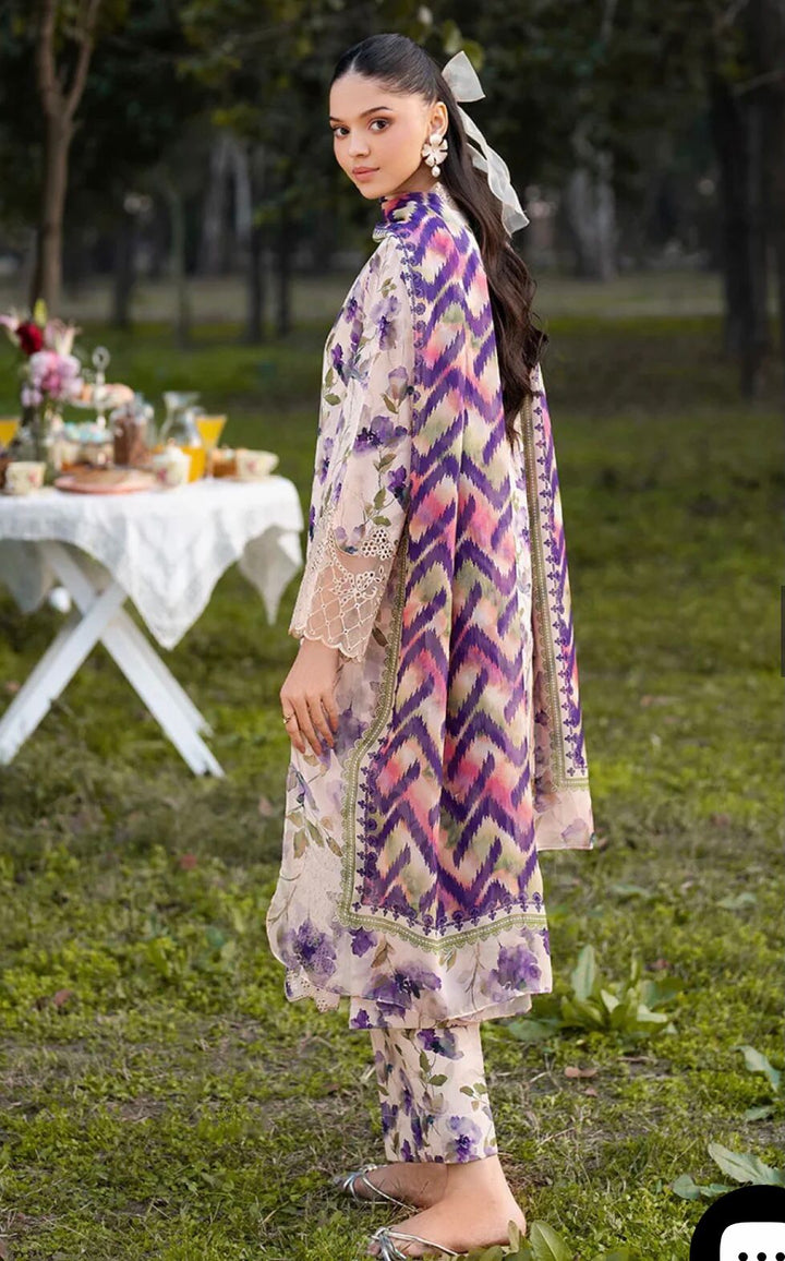 Baroque Lawn Suit-Aarasta