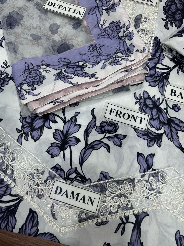 Baroque Lawn Suit-Aarasta