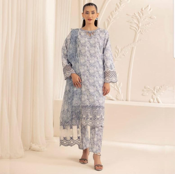 Mohagni Lawn Suit-Grey-Lawn-Chiffon-Aarasta