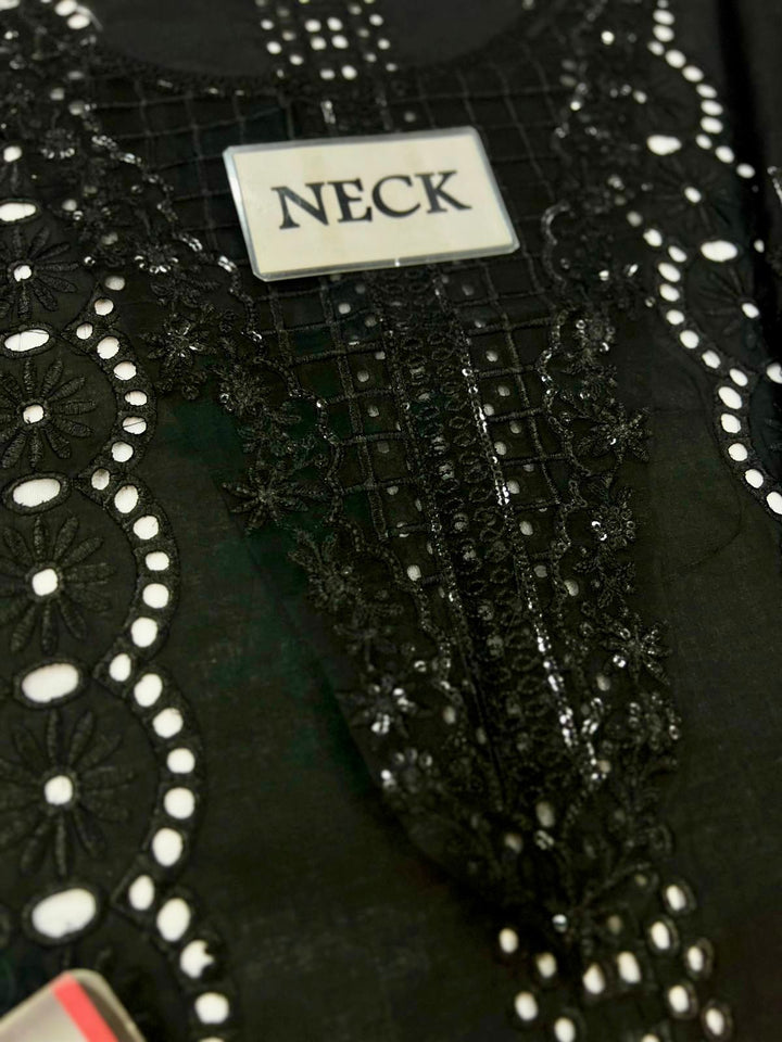 Saira Rizwan Lawn Suit-Aarasta