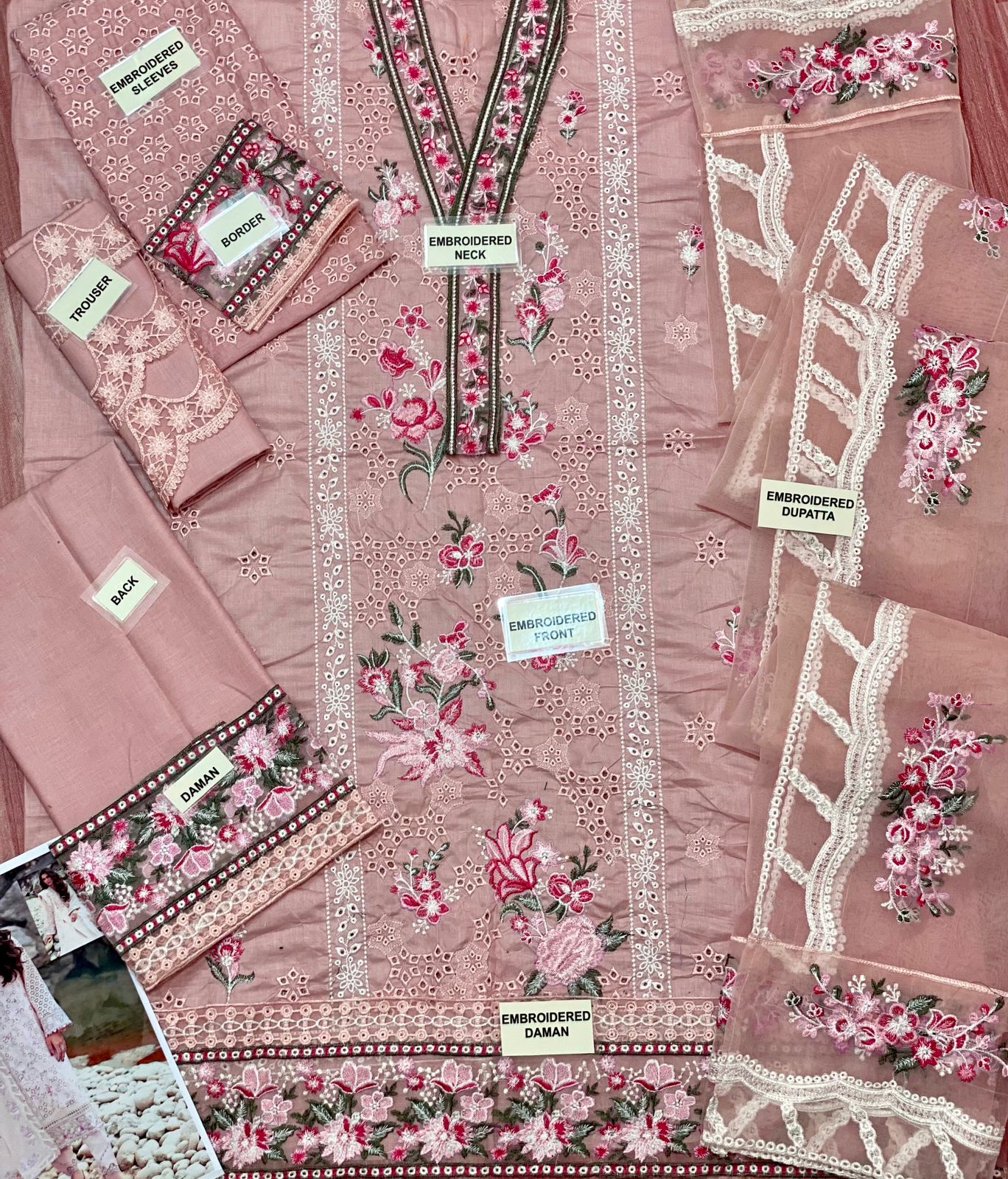 Elan Lawn Suit-Aarasta