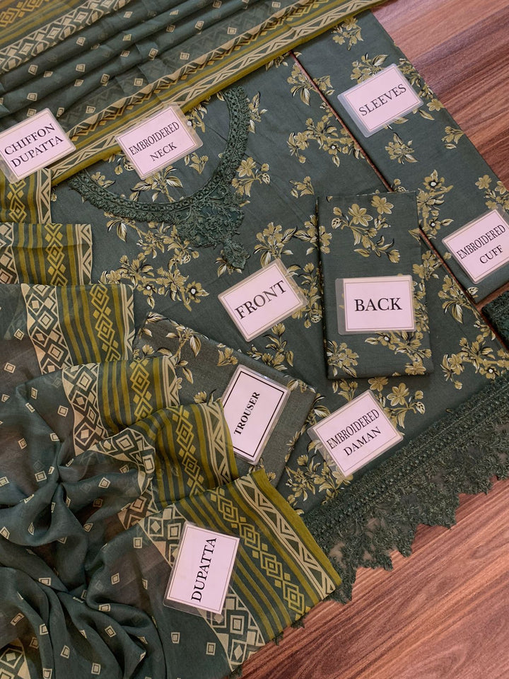 Farasha Lawn Suit-Aarasta