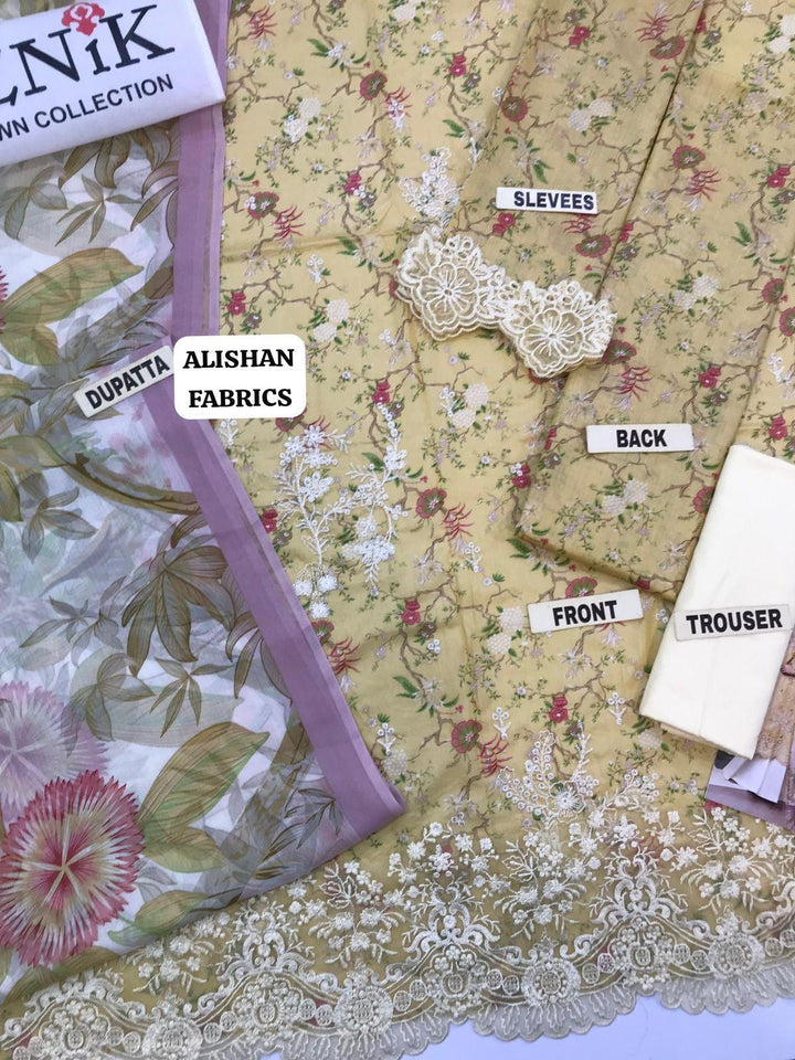 Iznik Lawn Suit-Aarasta