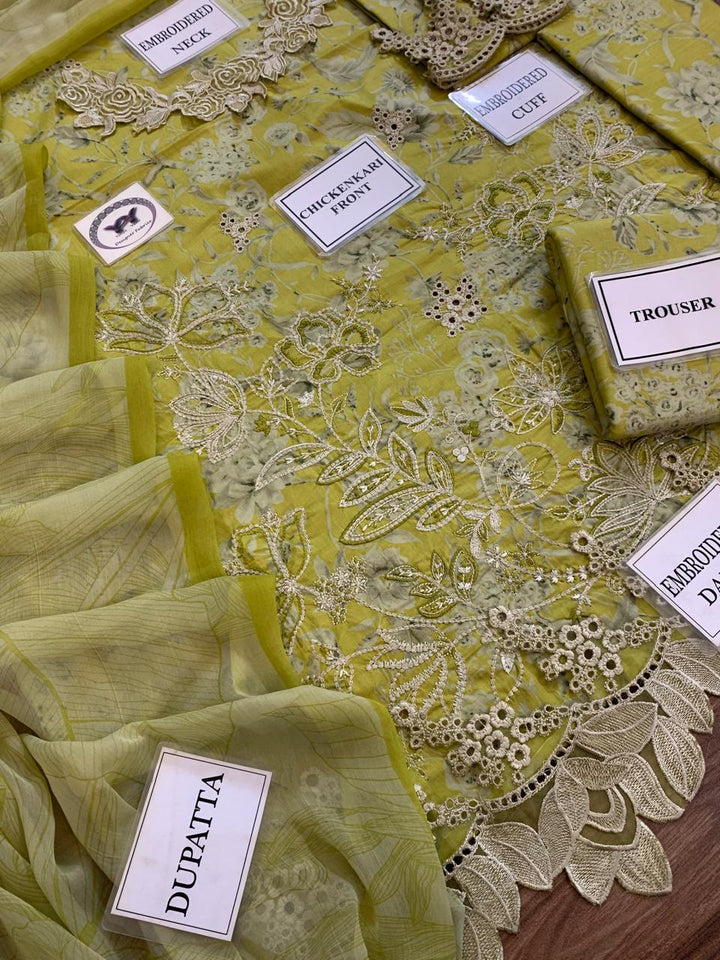 Iznik Lawn Suit-Aarasta