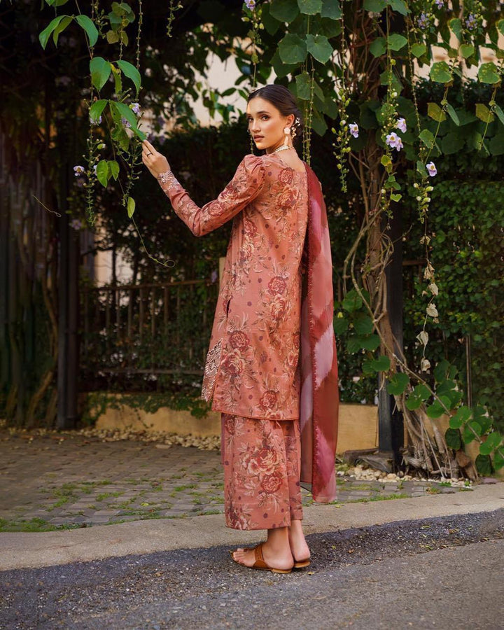 Iznik Lawn Suit-Aarasta
