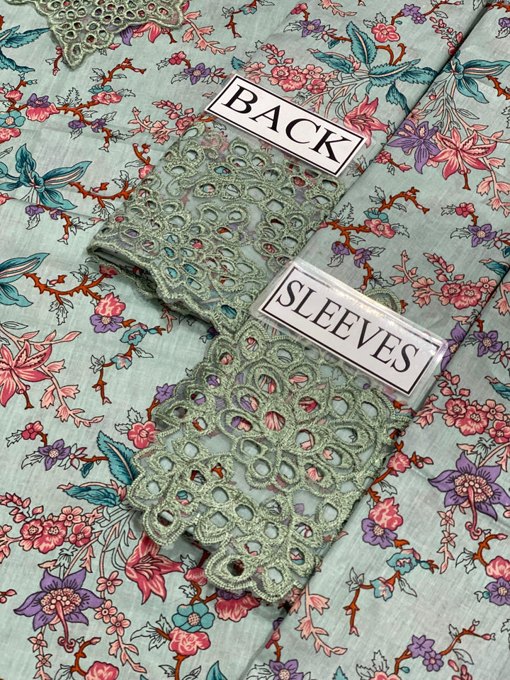 Iznik Lawn Suit-Aarasta