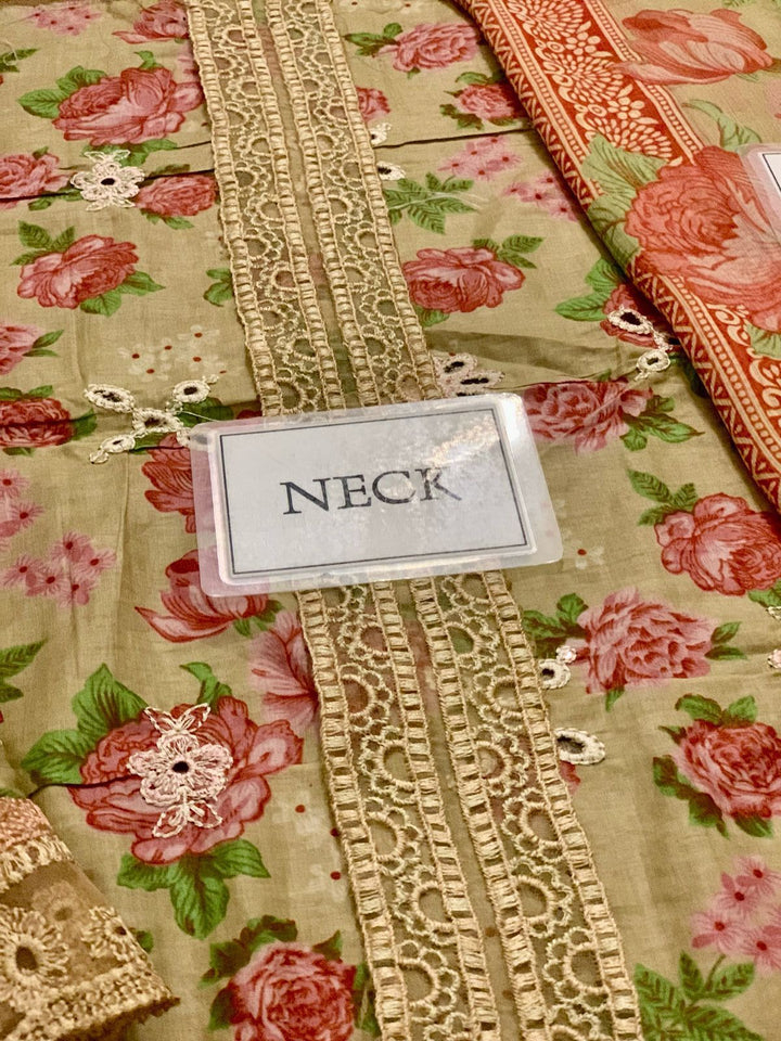 Iznik Lawn Suit-Aarasta