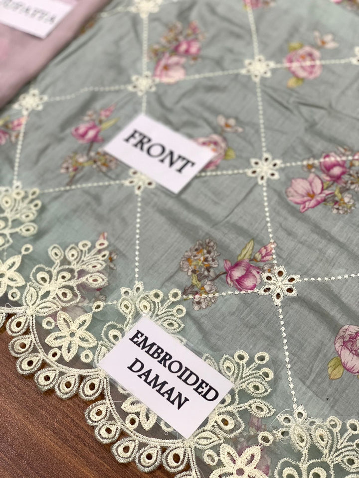 Iznik Lawn Suit-Aarasta