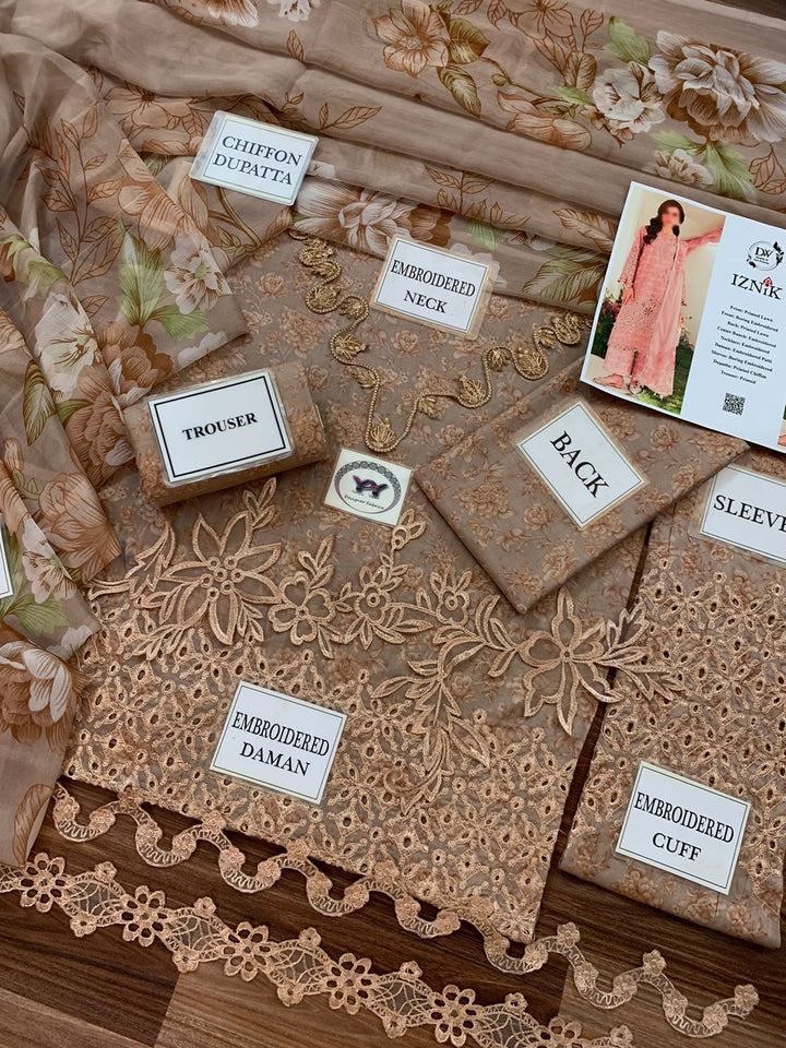 Iznik Lawn Suit-Aarasta