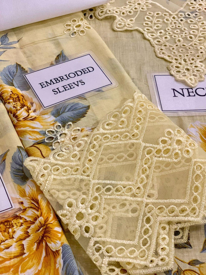 Iznik Lawn Suit-Aarasta