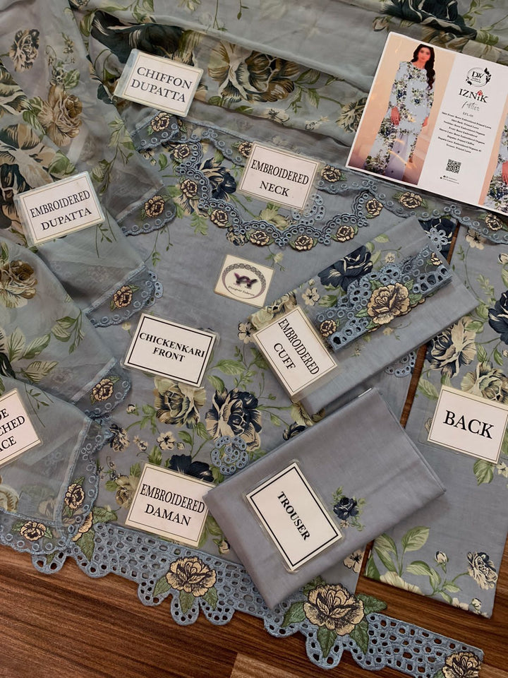 Iznik Lawn Suit-Aarasta