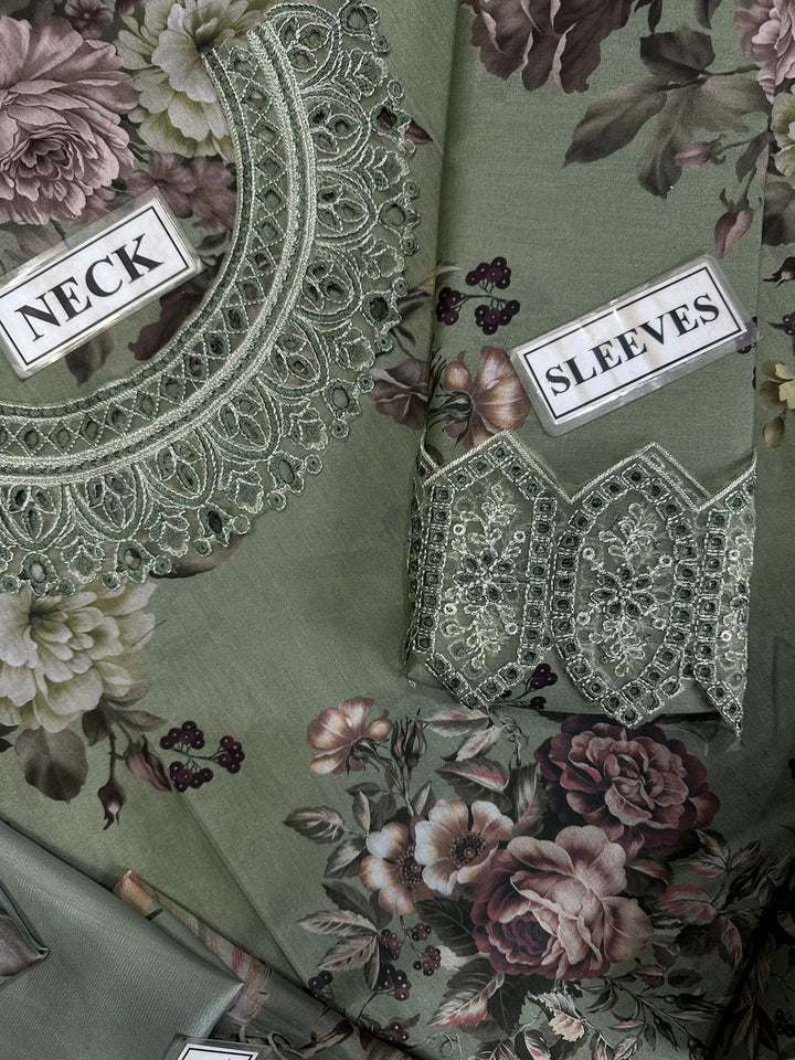 Iznik Lawn Suit-Aarasta