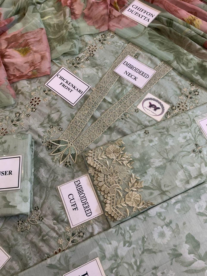 Iznik Lawn Suit-Aarasta