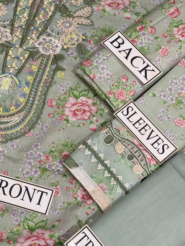 Iznik Lawn Suit-Aarasta