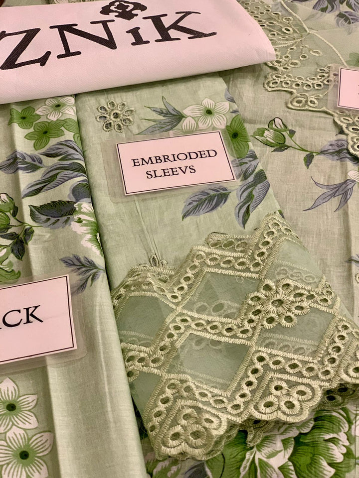 Iznik Lawn Suit-Aarasta