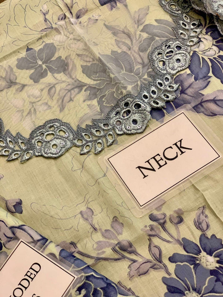 Iznik Lawn Suit-Aarasta