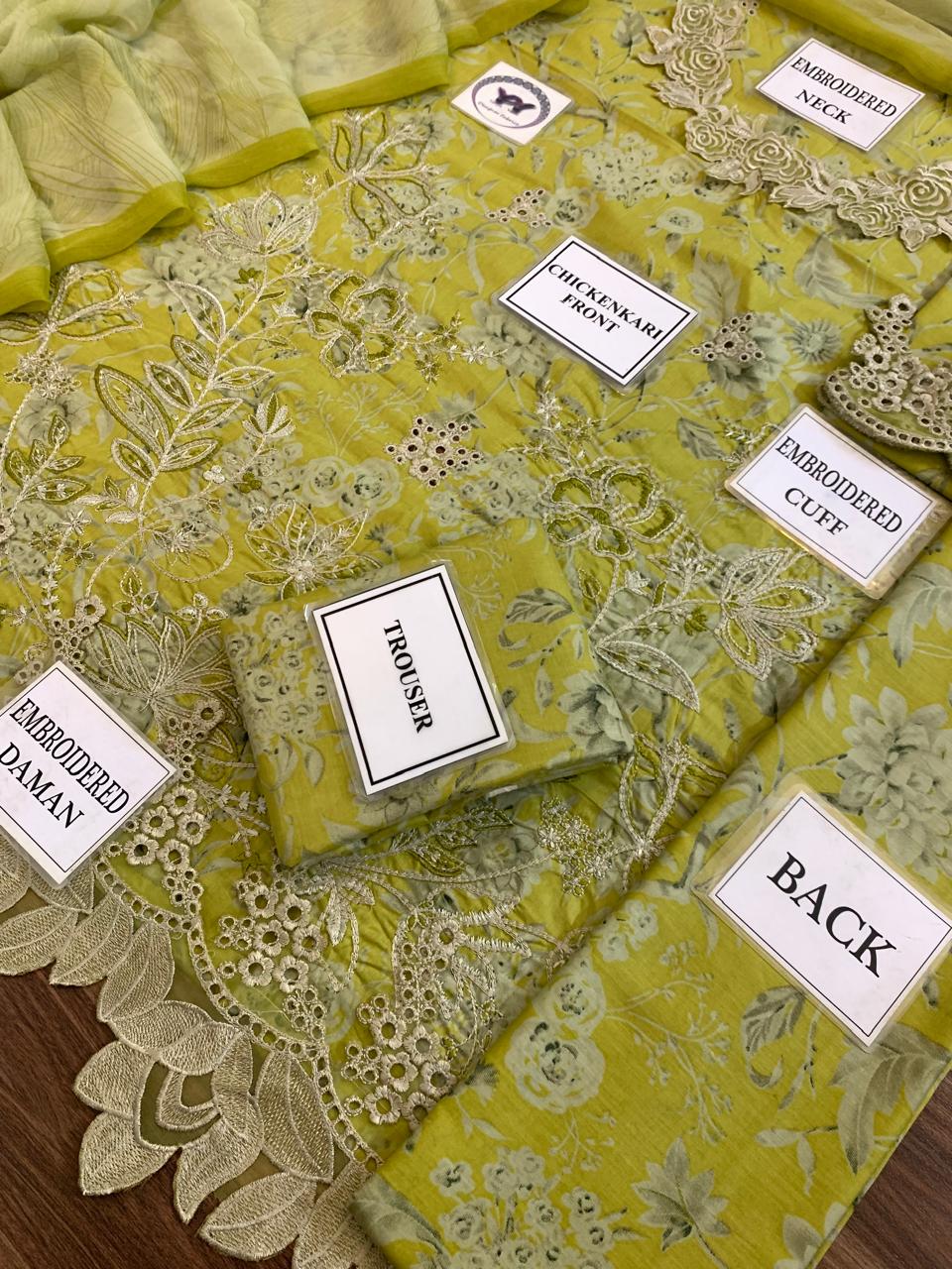 Iznik Lawn Suit-Aarasta