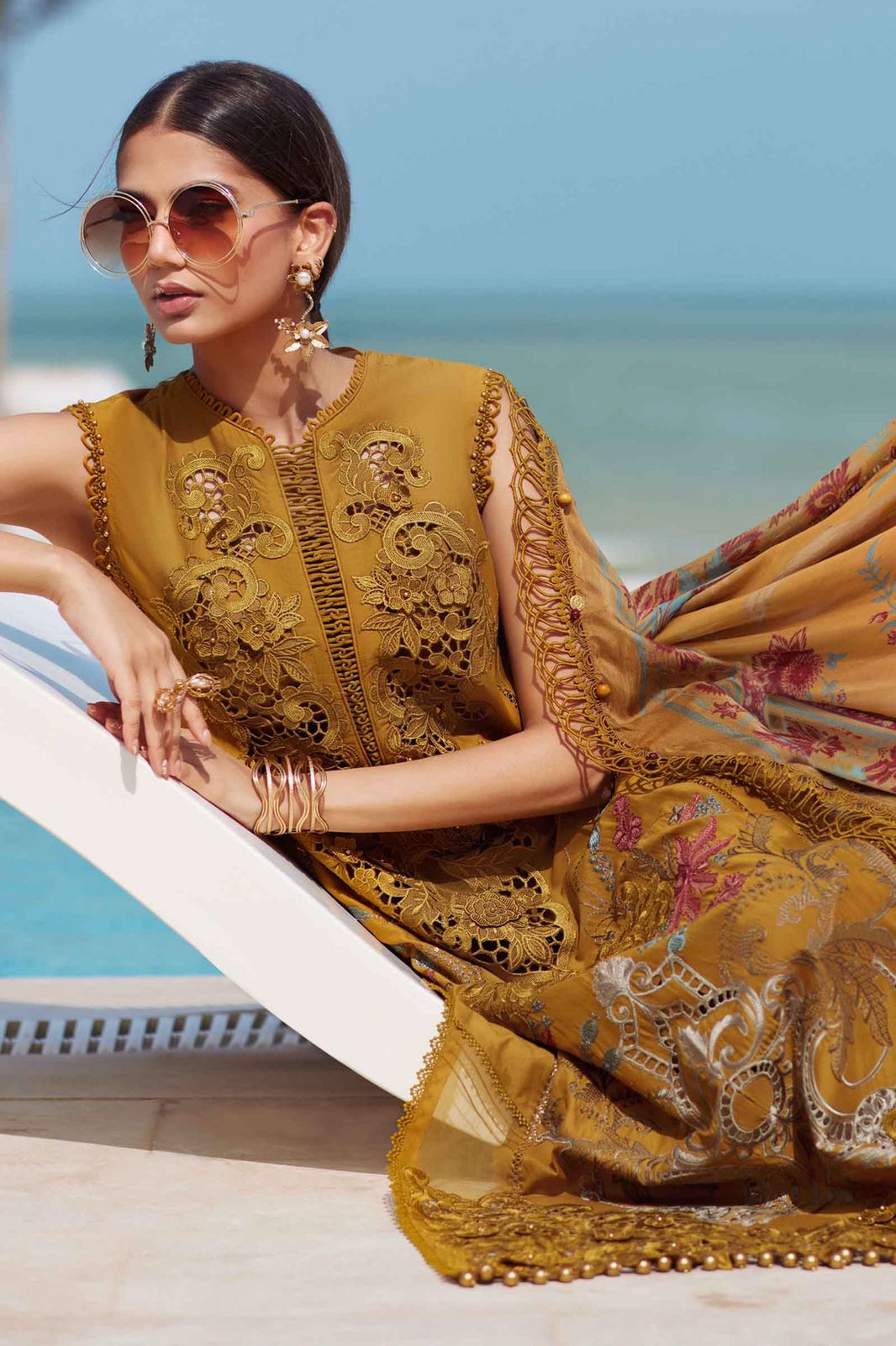 Maria B Lawn Suit-Aarasta