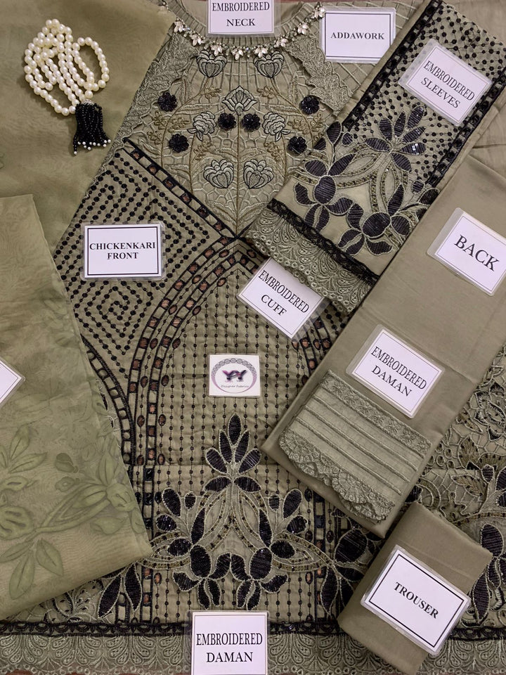 Maria B Lawn Suit-Aarasta