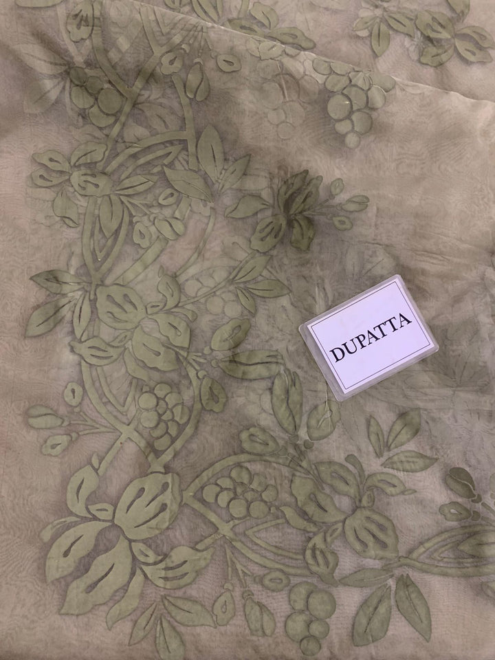 Maria B Lawn Suit-Aarasta