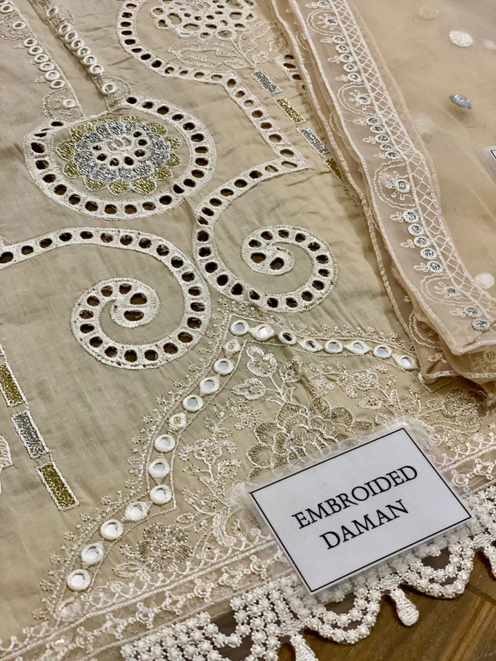 Maria B Lawn Suit-Aarasta