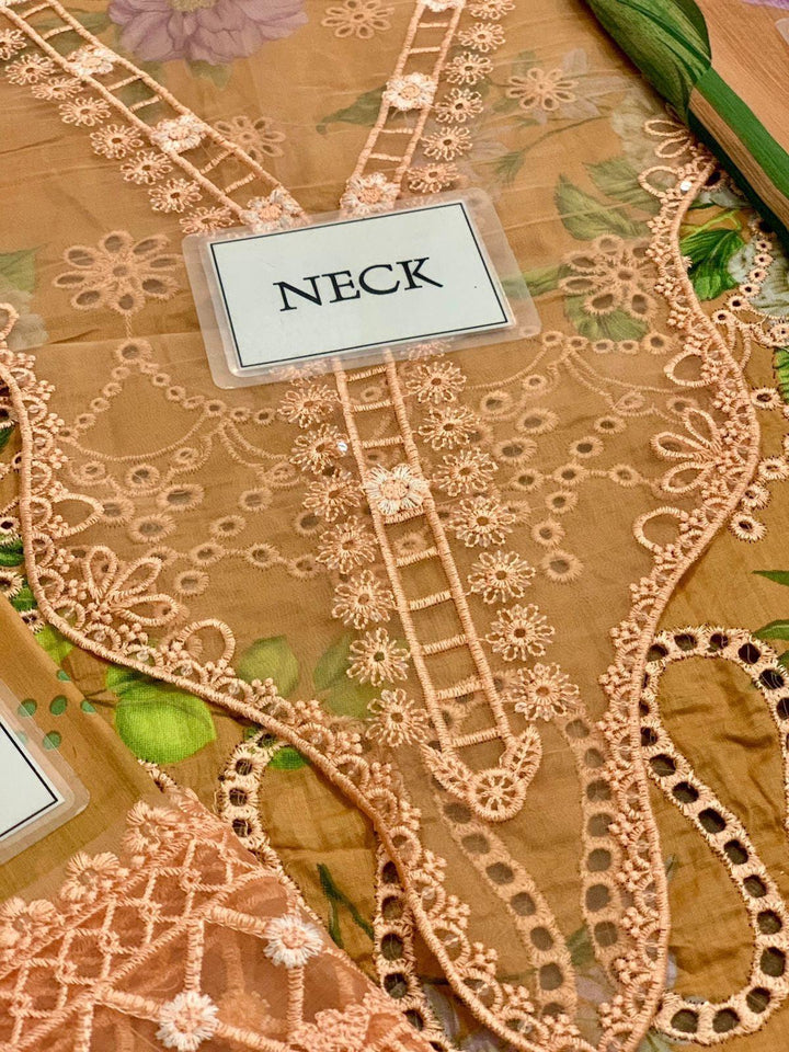 Maria B Lawn Suit-Aarasta