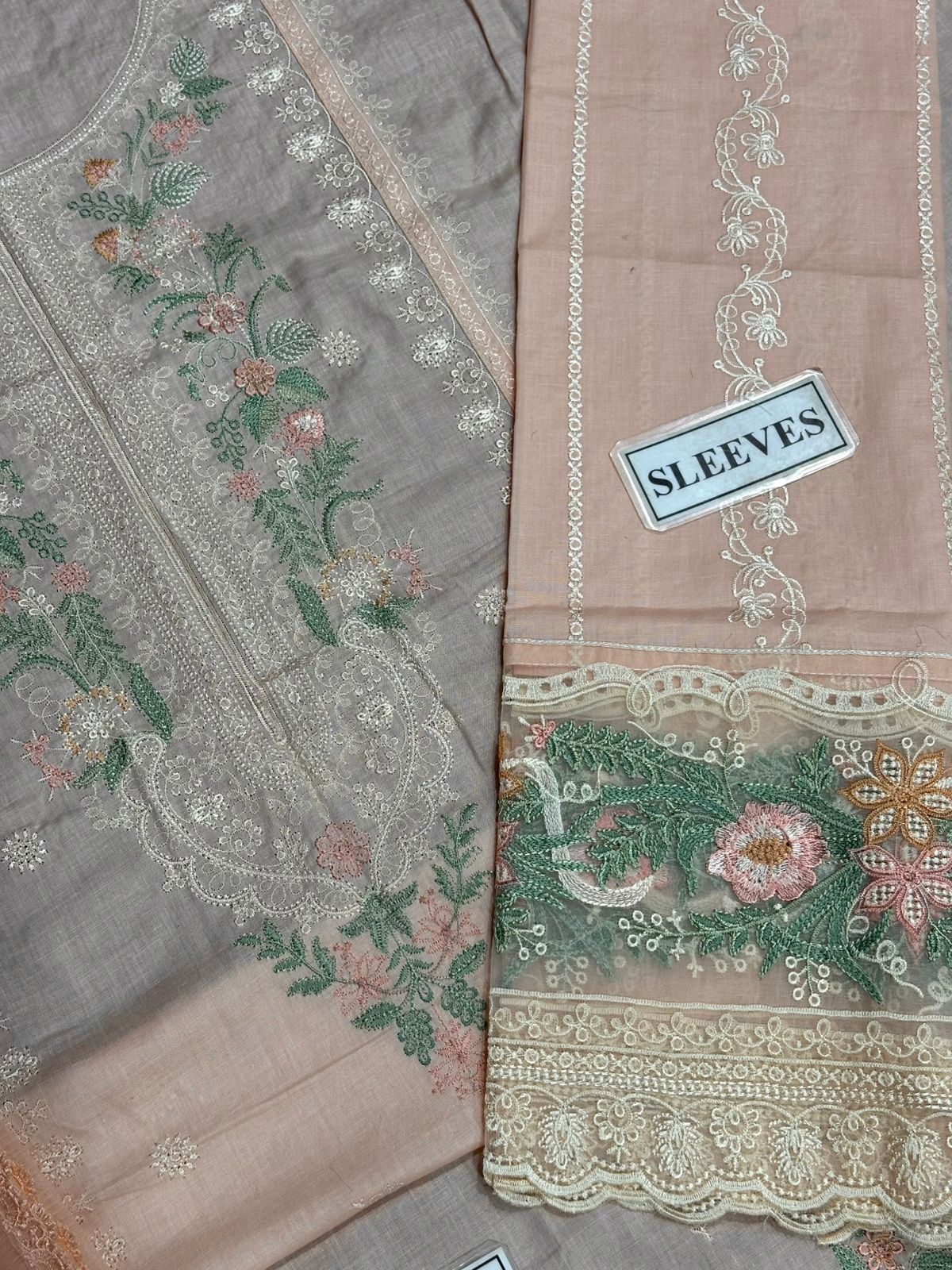 Maria B Lawn Suit-Aarasta