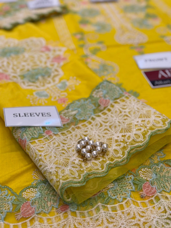 Maria B Lawn Suit-Aarasta