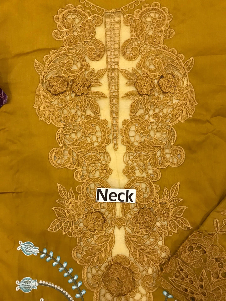 Maria B Lawn Suit-Aarasta