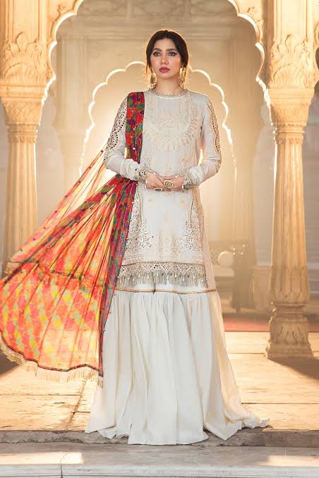 Maria B Lawn Suit-Aarasta