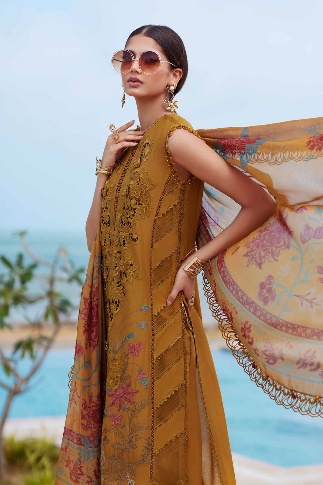 Maria B Lawn Suit-Aarasta