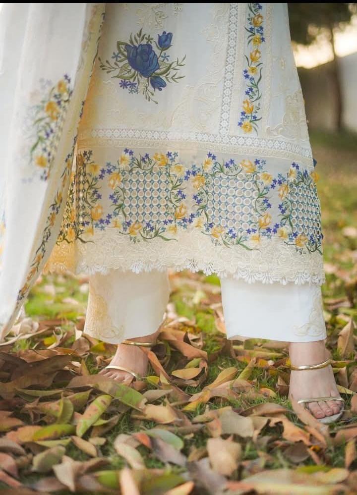 Maria B Lawn Suit-Aarasta