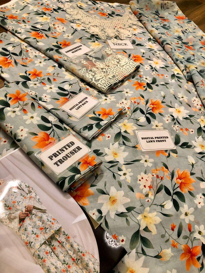 Mushq Lawn Suit-Aarasta