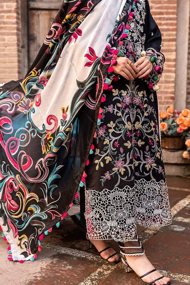 Mushq Lawn Suit-Aarasta