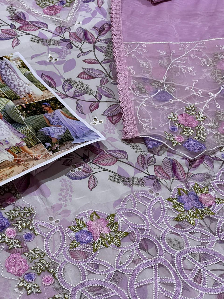 Pareshay Lawn Suit-Aarasta