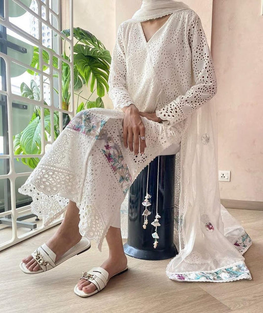 Zainabjees Lawn Suit-White-Lawn-Chiffon-Aarasta