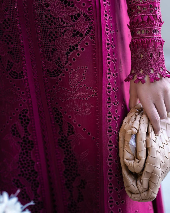 Qalamkar Lawn Suit-Aarasta