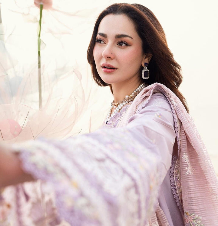 Qalamkar Lawn Suit-Aarasta