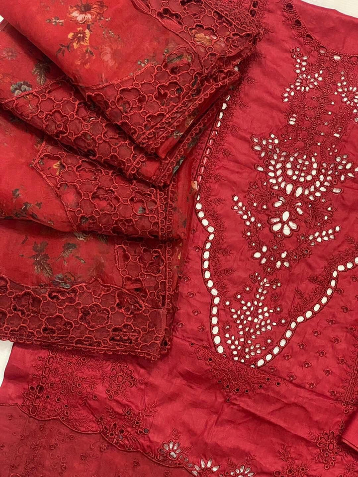 Qalamkar Lawn Suit-Aarasta