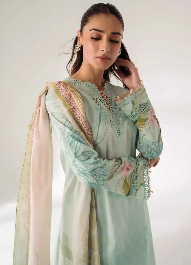 Qalamkar Lawn Suit-Aarasta