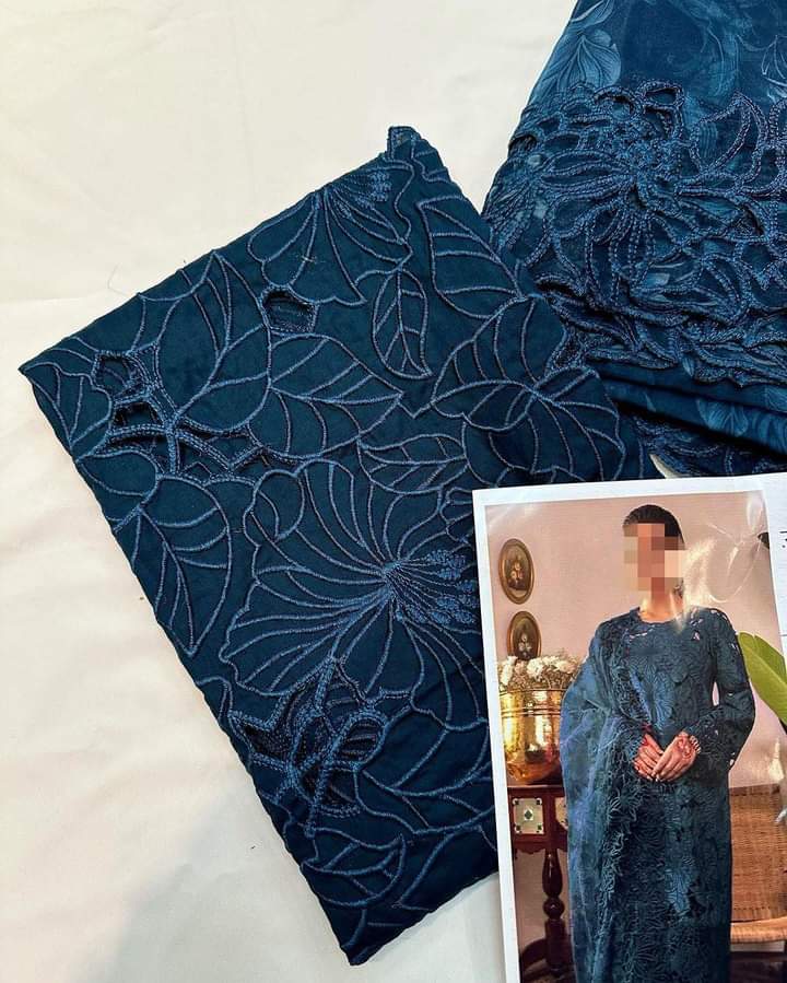 Rang Rasiya Lawn Suit-Aarasta