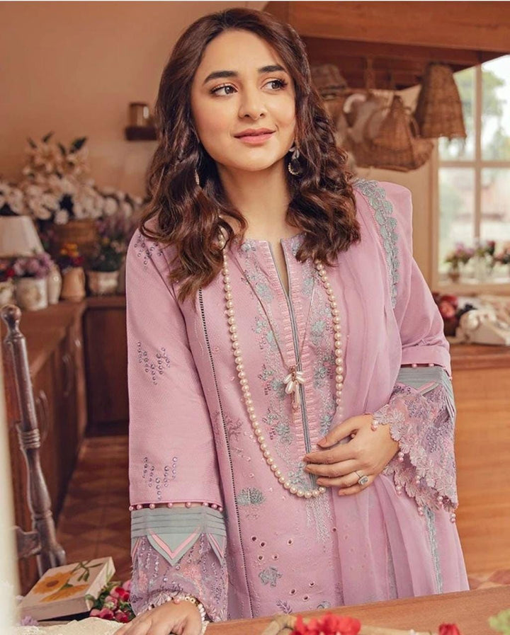 Rang Rasiya Lawn Suit-Aarasta